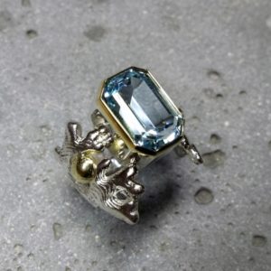 Bague végétale et aigue-marine