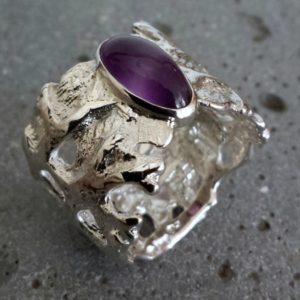 Bague végétale et améthyste