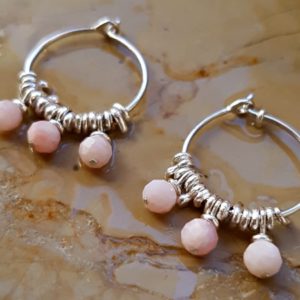 Créoles perles opale rose