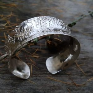 Bracelet large forgé