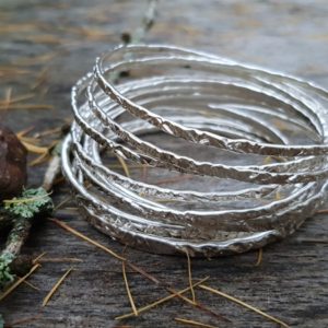 Bracelet fin forgé
