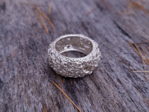 Anneau bombé «Cocon»10.5 mm