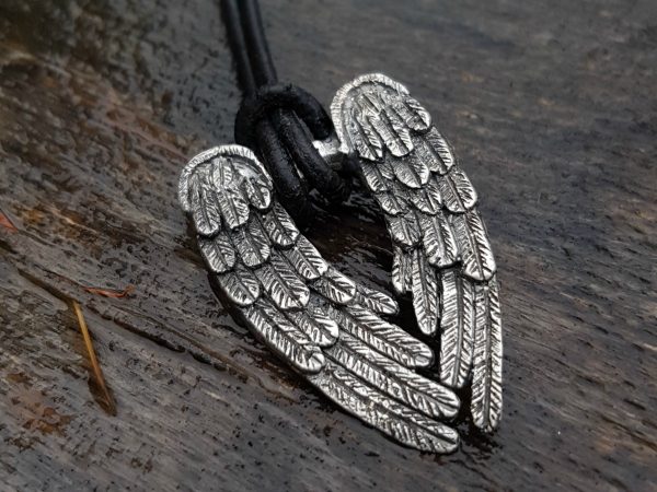 bien-etre-plume-ange-gardien-pendentif-02.jpg