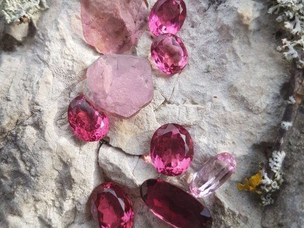bien-etre-terre-etoiles-tourmaline-rubellite.jpg