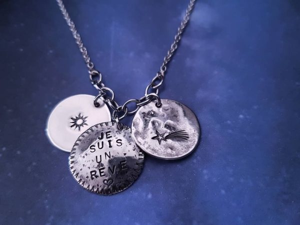Collier - Trois éléments poinçonnés