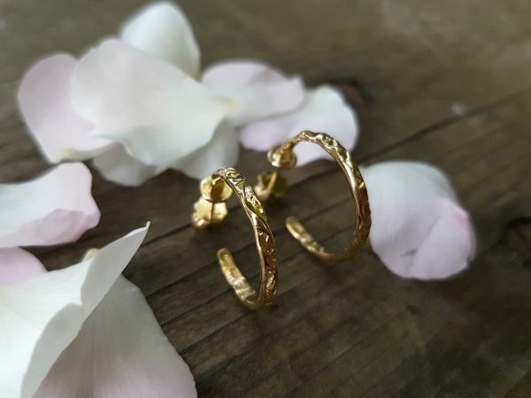 Créoles forgées en or