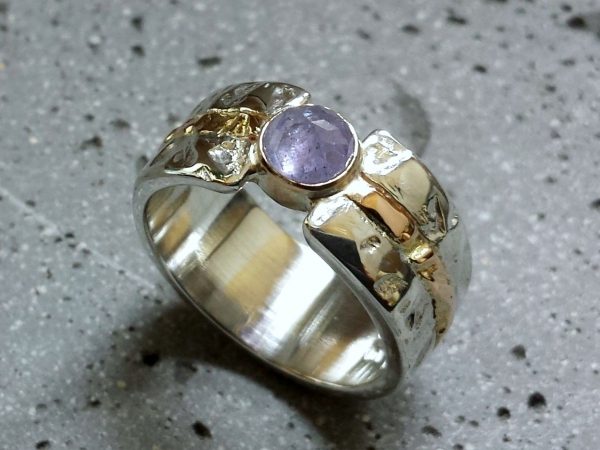 forge-antique-fem-masc-tanzanite-02.jpg