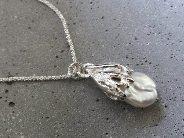 Pendentif perle